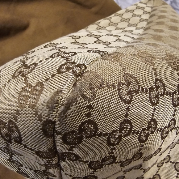 Gucci Hobo Bag - Picture 9 of 9